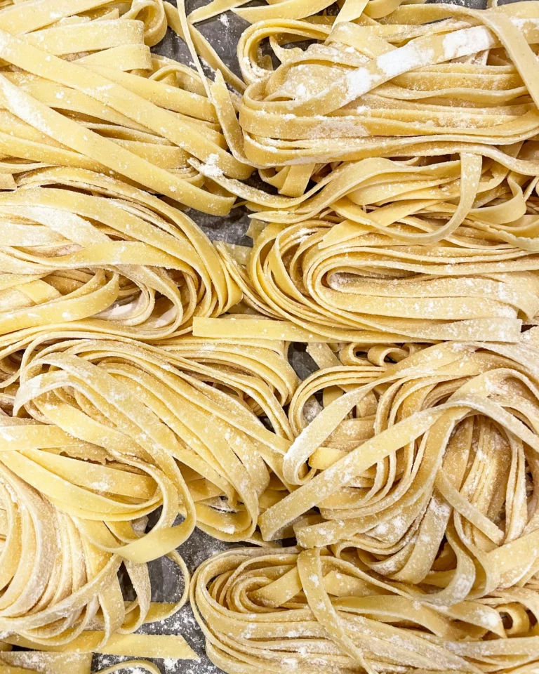 Tagliatelles fraîches artisanales faites maison – Les Pâtes de Pascal – Fait à Walhain