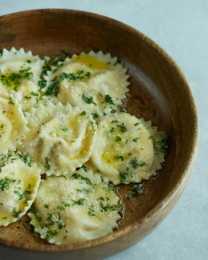 Raviolis frais maison au fromage et fines herbes – Les Pâtes de Pascal – Fait à Walhain
